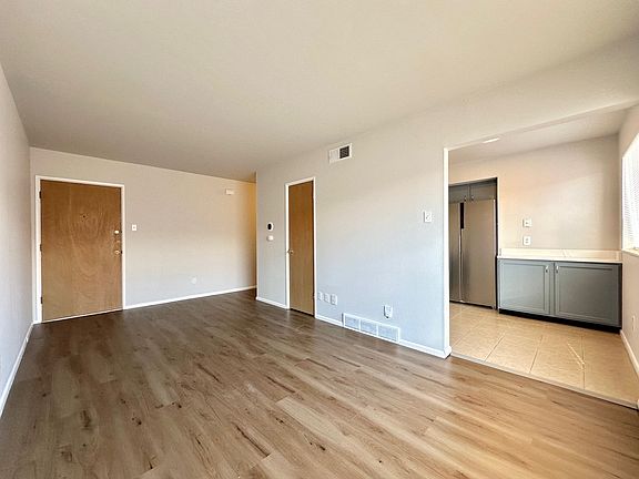 4th image of 4133 Germania St #2F