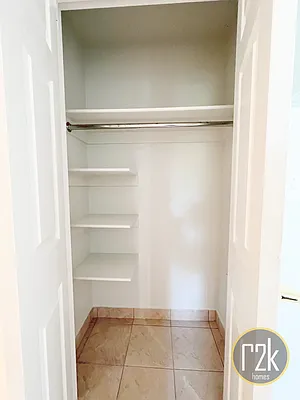 Rented by Realty 2000 Corp | media 25