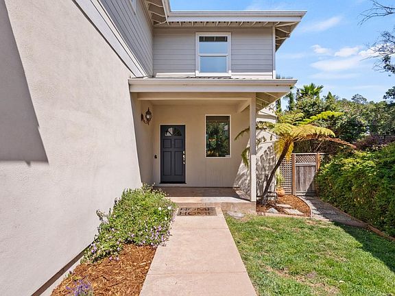 3rd image of 111 Izant Ct