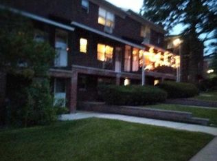 1287 Inwood Ter, Fort Lee, NJ 07024