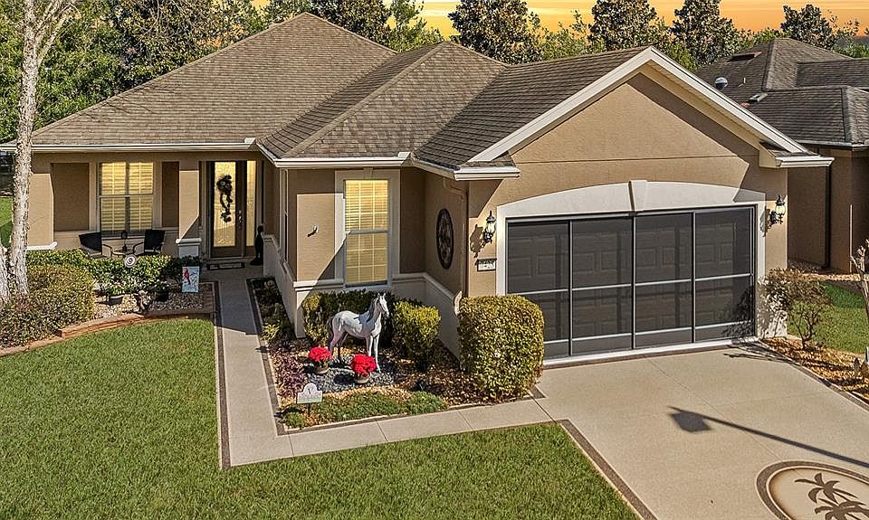 1st image of 7425 SW 100th Ct