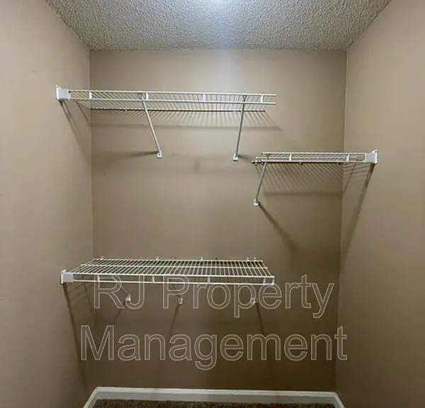 3566 Bristerwood Dr — Photo 12