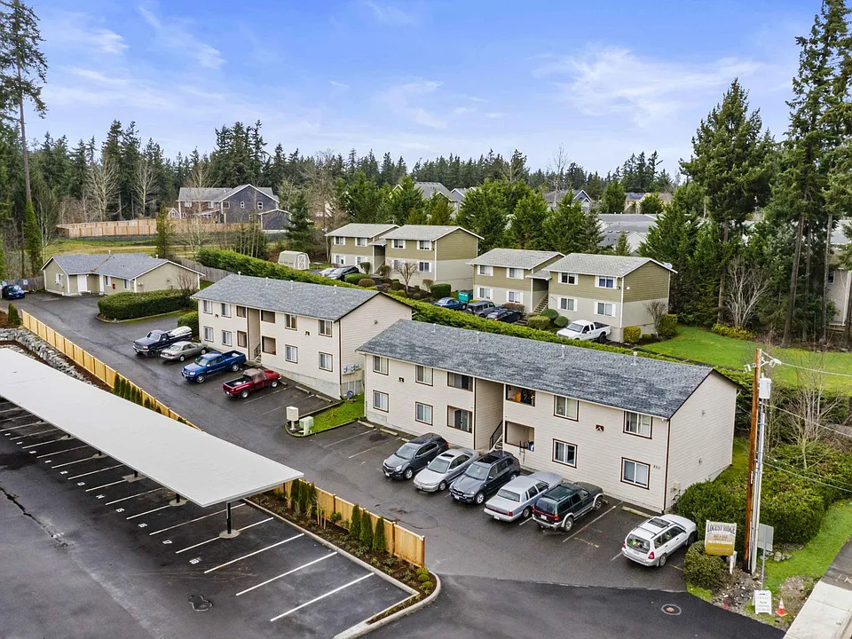 Northwest Place Apartments