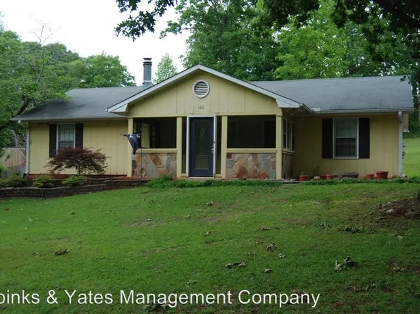 106 Shady Oaks Dr, Lagrange, GA 30240