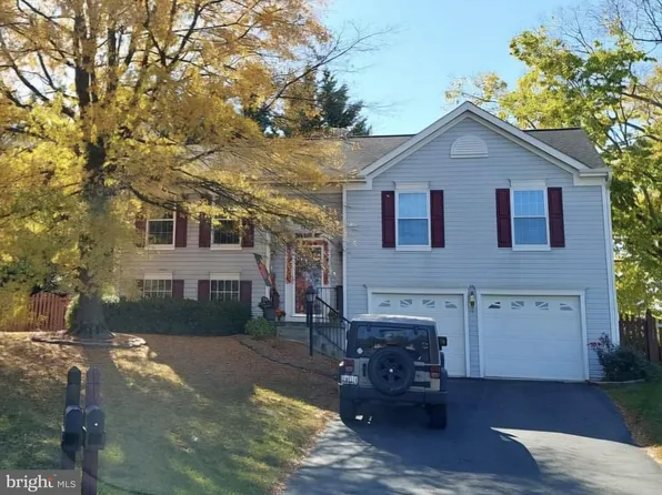 17332 Tamarack Dr, Williamsport, MD 21795
