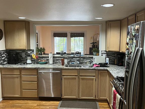 4th image of 13422 NE 89th Ct