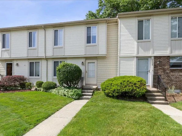 2003 Lac Du Mont Dr #24, Haslett, MI 48840