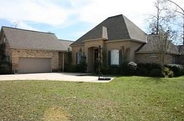 1st image of 843 River Oaks Dr