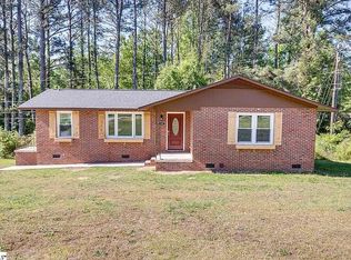 102 Wheat Dr, Greenwood, SC 29649