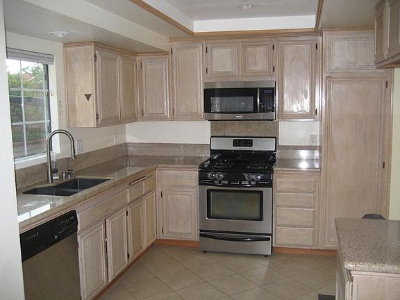 3rd image of 19404 Braes River Dr