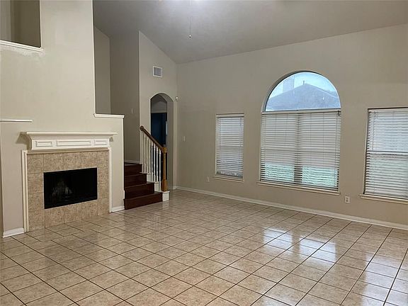 5th image of 2210 Canyon Falls Ct