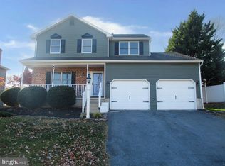 221 Sunrise Rd, Reading, PA 19606
