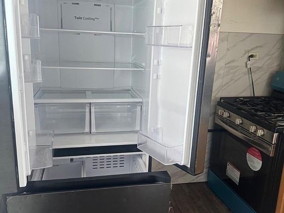 4th image of 212 N 7th St #2
