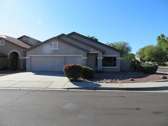 3rd image of 25462 N 68th Dr