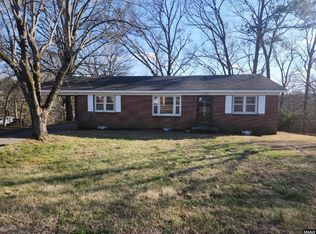 107 Maplemere St, Martin, TN 38237