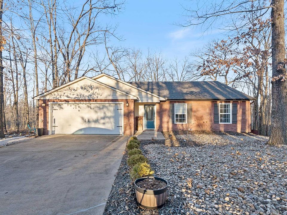 1st image of 1 Queensborough Cir