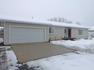 217 E Evergreen Dr, Kettle Falls, WA 99141