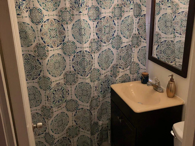5239 N Winthrop Ave #5 — Photo 9