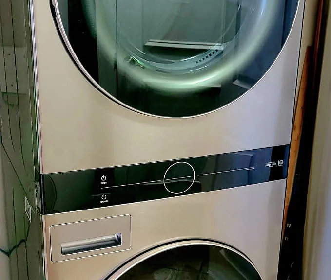 In Unit Washer / Dryer