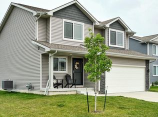 830 NE Addison Dr, Waukee, IA 50263