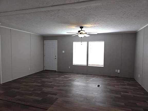 5th image of 58 Charles Ave