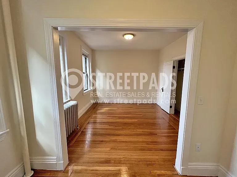 33 Park Dr #12 — Photo 8