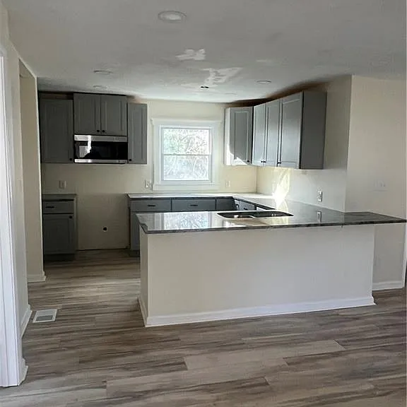 2298 Swallow Cir SE — Photo 2