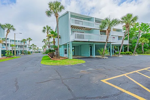 8522 Gulf Blvd #4 Photo 1