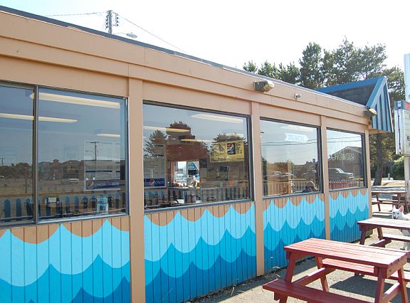 3rd image of 788 Point Brown Ave
