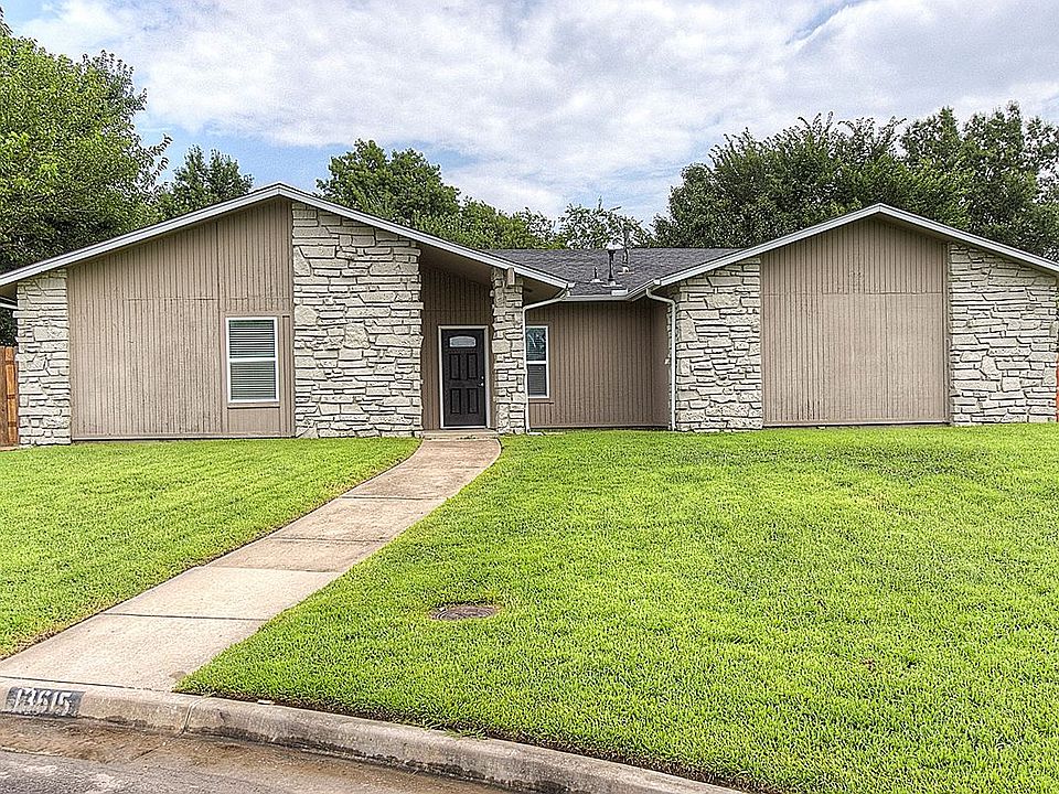 Recently remodeled 1-level with waterfall Pool! Updates include: roof & gutters, HVAC, flooring, windows & blinds, interior & exterior doors, Baths, inside & outside Paint and more! Corner lot, cul-de-sac, 2-car side-entry Garage.