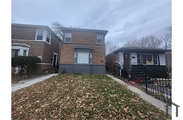 12332 S Lafayette Ave photo 1
