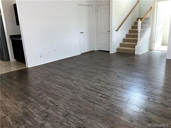 5th image of 1101 Kukulu St Unit 4