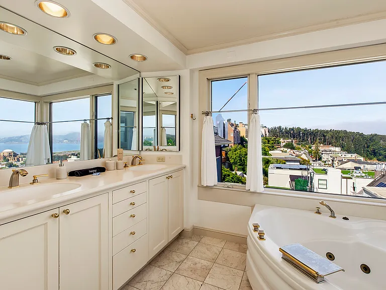 2621 Divisadero St #3 — Photo 39