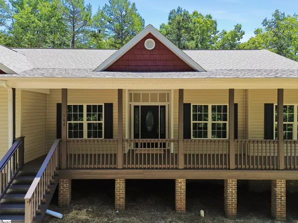 146 Windmont Rd, Pickens, SC 29671