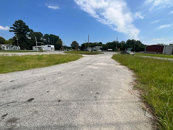 3rd image of 2313 Carolina 222