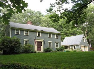 3 Hollis St, Sherborn, MA 01770