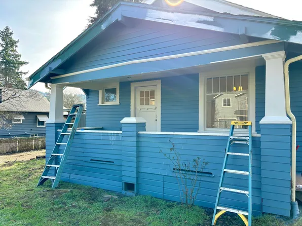 8538 SE Gray St, Happy Valley, OR 97086