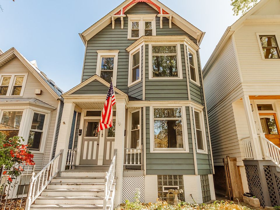 1st image of 3941 N Hermitage Ave #1
