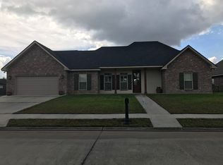 138 Little Lake Dr, Thibodaux, LA 70301