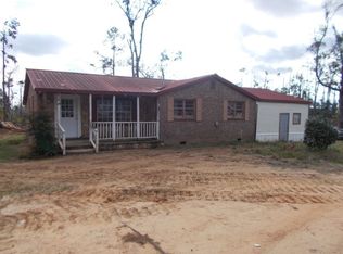 7909 Sherry St, Sneads, FL 32460