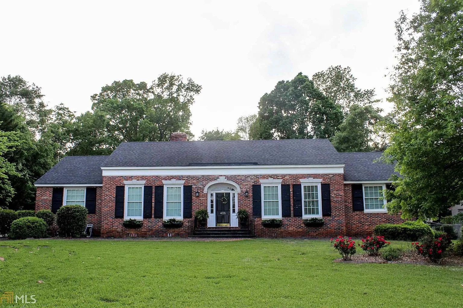 408 E Lee St photo 1