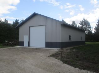 4475 S Riverview Dr NE, Carlos, MN 56319