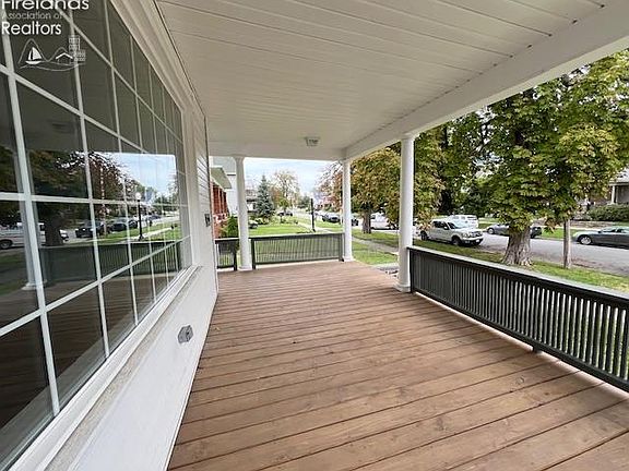3rd image of 907 Central Ave