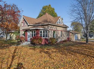 225 E 4th St, Monticello, MN 55362