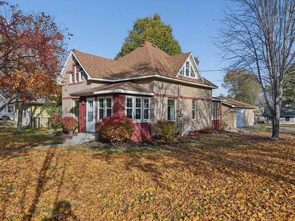 225 E 4th St, Monticello, MN 55362