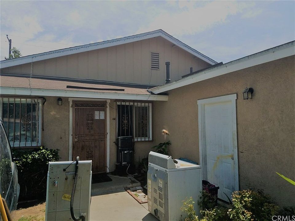 1st image of 8714 Holmes Ave