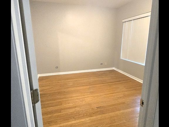 3rd image of 8136 S Drexel Ave APT 2