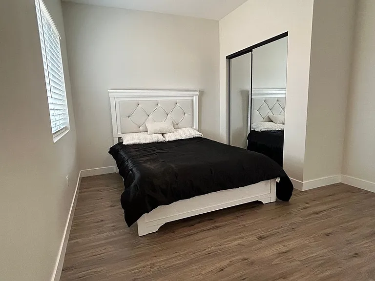 9019 Evelyn Ave — Photo 22