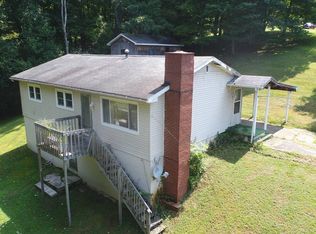 2088 Bear Run, Cairo, WV 26337
