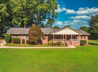 407 Rainbow Cir, Clover, SC 29710